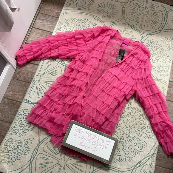 torrid Tops - Torrid with Betsy Johnson 3x cardigan